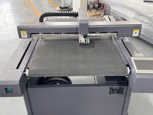 [D3] Taglierina digitale VM - D6090